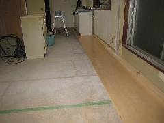 文京区のアパート内装リフォーム工事④フローリング貼りと木工事完了状況